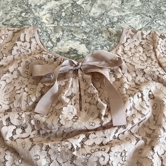 Joie lace top beige creme with bow size M gorgeous! - Picture 10 of 10